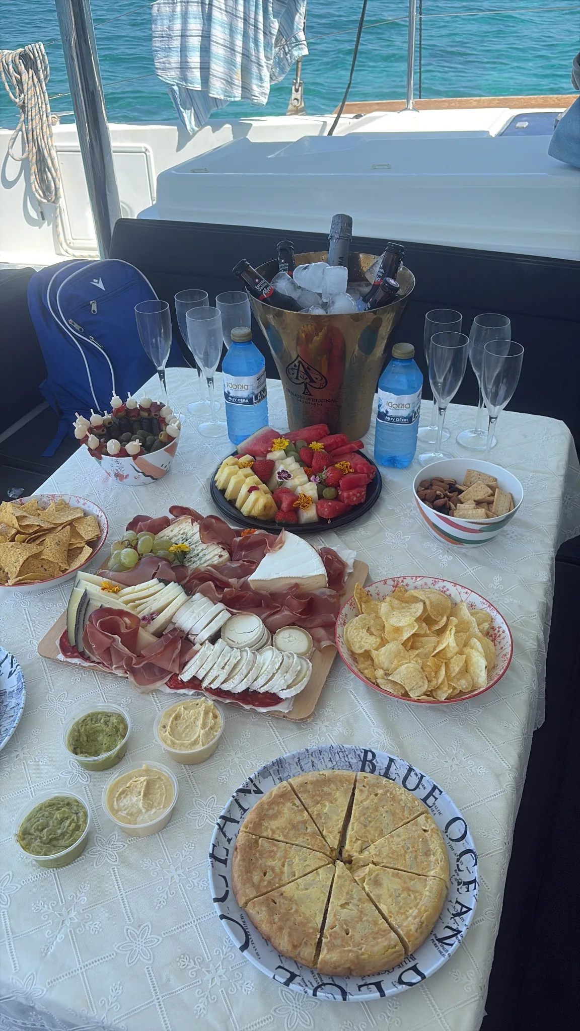 Recepción gastronómica en barco